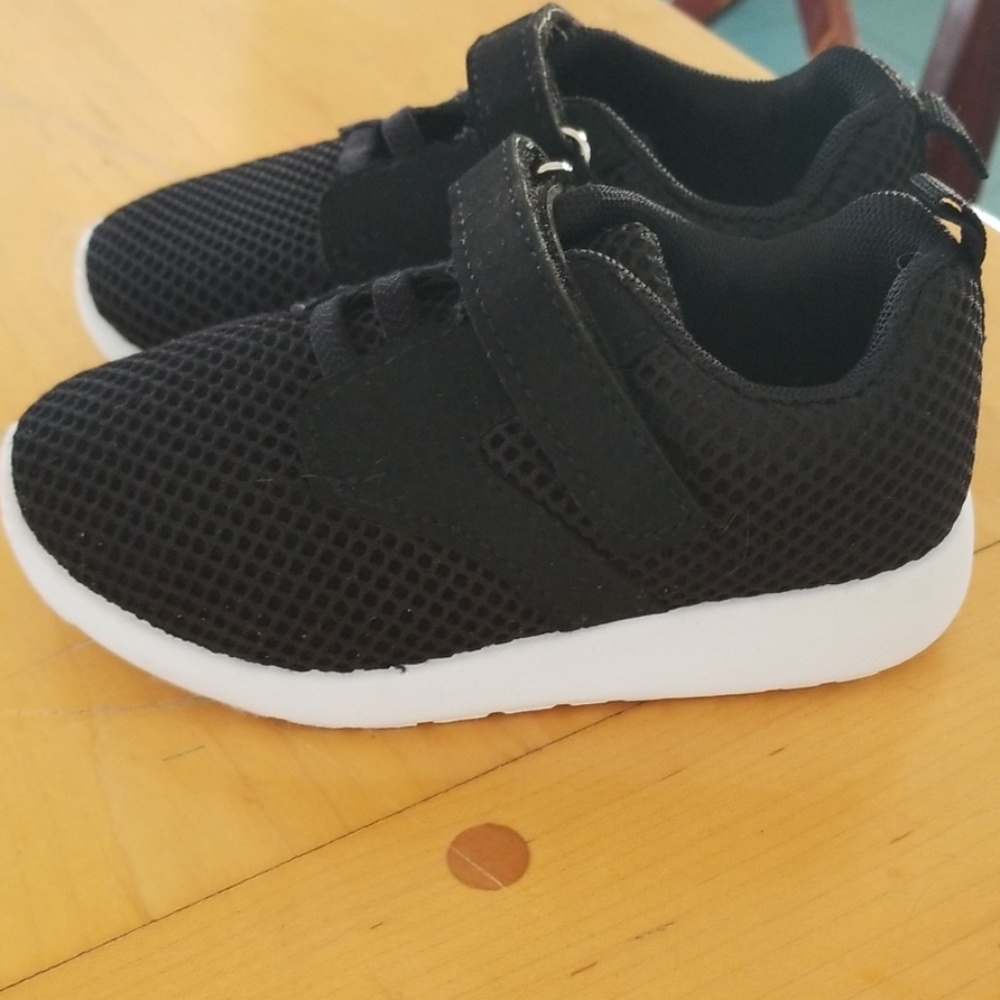 toddler sneakers